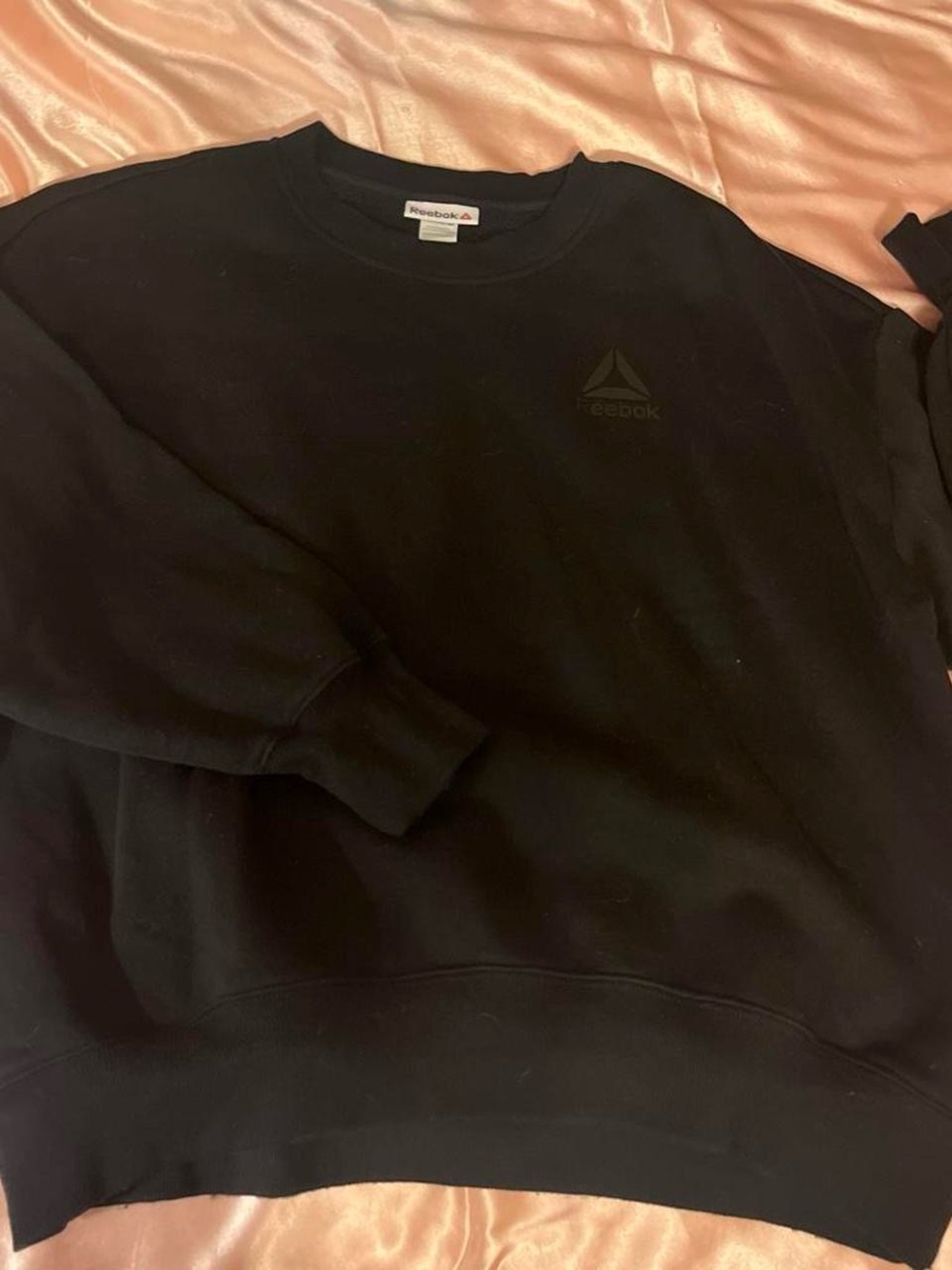Reebok Women’s Black Logo Crewneck Sweatshirt
